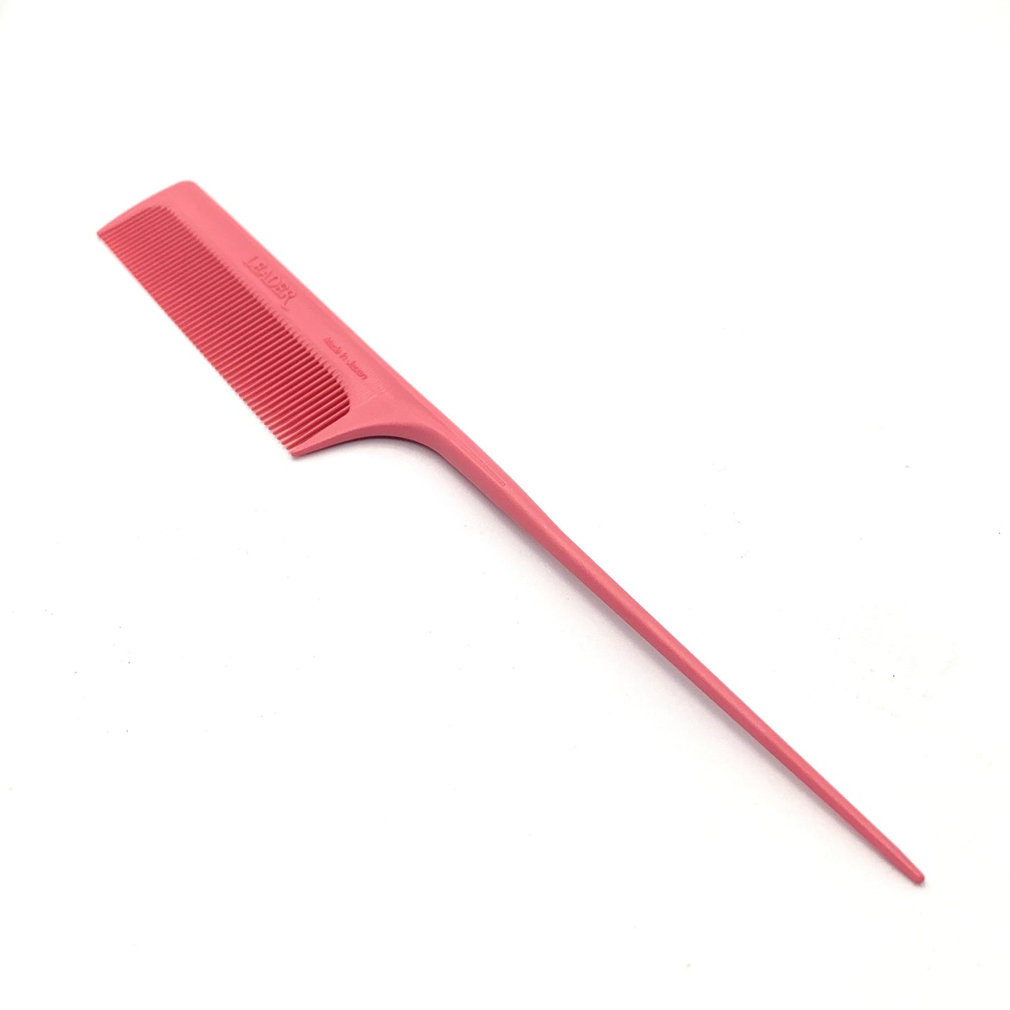 
                  
                    Leader SP 139 Tailcomb Hairbrained Pink 
                  
                